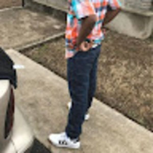 Meet your Posher, Kabari